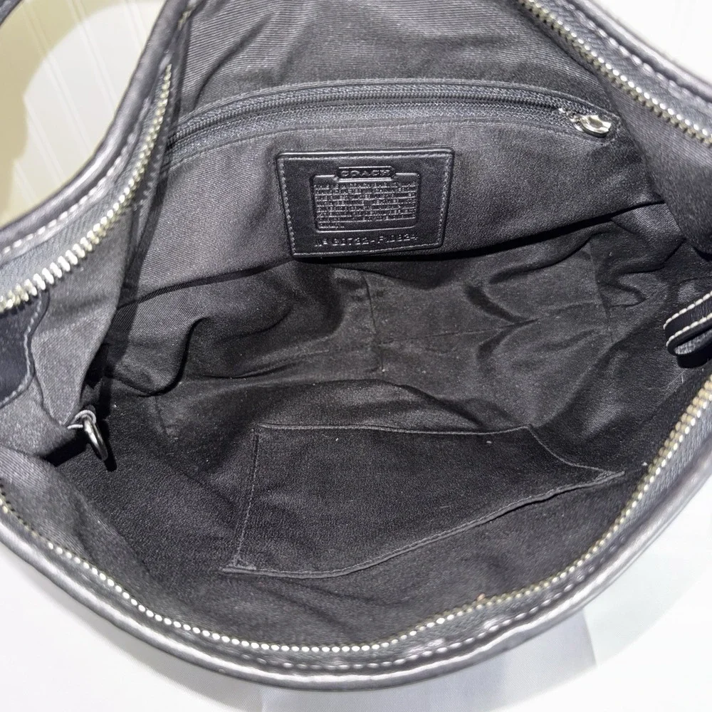 Coach Soho Signature C Crescent Hobo Handbag Shoulder Bag Purse Black